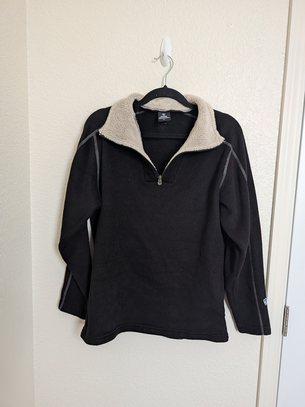 Kuhl Europa 1/4 Zip Men's Sweather Size Medium Outdoor Pullover